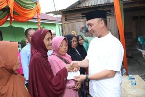 Safari Ramadan di Angkola Sangkunur, Pemkab Tapsel Salurkan Bantuan Ke Masyarakat 