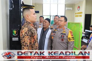 Pastikan Berjalan Sesuai Aturan,Kapolres Siak AKBP Asep Sujarwadi Lakukan Pengecekan dan Pengawasan Pendaftaran Calon Anggota Polri
