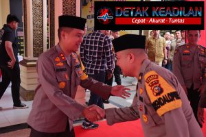 Kapolres Kampar Gelar Halal Bihalal Keluarga Besar Polres Kampar Dalam Rangka Hari Raya Idul Fitri 1445 H / Tahun 2024.