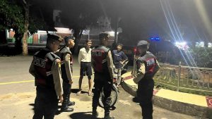 Jaga Kamtibmas Saat Masyarakat Sholat Taraweh, Polres Rohil Gencarkan Patroli Malam