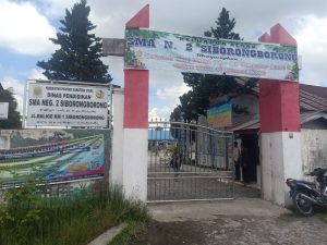 Buntut Pernyataan Oknum Bendahara Sekolah SMAN 2 Siborongborong, Kacabdis X1 Provsu Mintak Kepala sekolah Bina Stafnya
