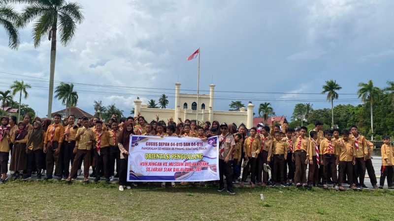 “Orientasi Pramuka Penggalang SDN 08 Pinang Sebatang Timur di Siak Sri Indrapura”