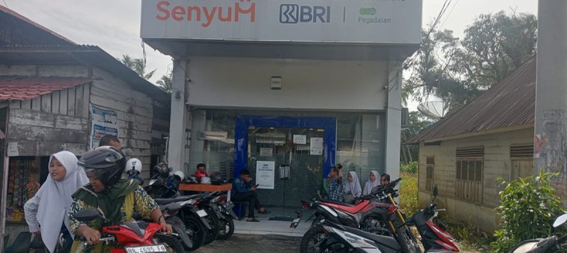 Pegawai Bank BRI Unit Pintu Padang Di Duga Pilih Kasih (Nepotisme)Dalam Pelayanan Masyarakat