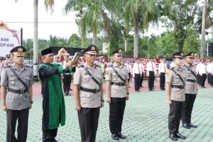 Kapolres Siak AKBP Asep Sujarwadi Pimpin Upacara Sertijab Kasat Reskrim dan Kapolsek Tualang serta Penyerahan Jabatan Kasi Propam