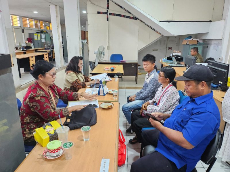 Agus Ketua LSM Gerak Siak Memenuhi Panggilan Distransnaker Pengawasan Provinsi Riau Terkait Kecelakaan Ucok