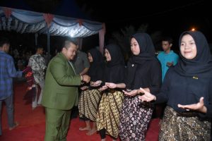 Bupati Tapsel Senang dan Bangga Akan Peran Serta NNB Sapanusunan Atas Dibentuknya Seni Tari dan Drama