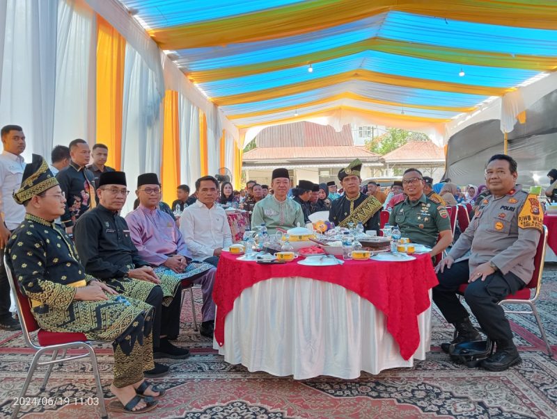 Pemkab Rohil Gelar Acara Silaturahmi Dengan Kajari, Sekaligus Tepuk Tepung Tawar