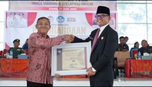 Bupati Toba Terima Penghargaan Dari BPMP Menteri Pendidikan Kebudayaan Riset Dan Teknologi