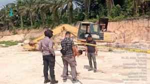 Polsek Tapung Segel Lokasi Diduga Penambangan Bebatuan Ilegal