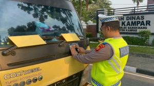 Sat Lantas Polres Kampar Gelar Sosialisasi Ops Patuh Lancang Kuning 2024 Bagi Pengguna Jalan