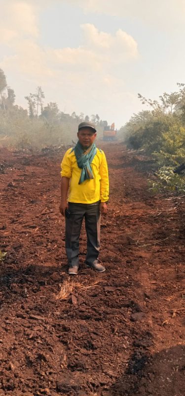 Diduga Putung Rokok menjadi Penyebab Lahan Koperasi RTBS Merbau Terbakar 