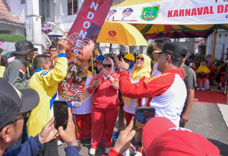 Meriahkan HUT Kemerdekaan RI Ke-79 Pemkab Rohil Adakan Lomba Pawai Karnaval