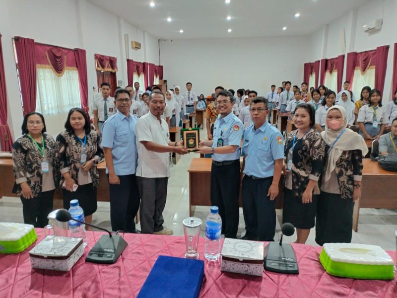 Sekolah Menengah Atas Negeri 1 Manduamas Adakan Study tiru Ke SMA Matauli Pandan