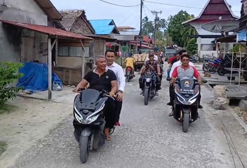 Paslon Nomor Urut 1 “SOKHI-YUSUF” Blusukan di Daratan Kota Tello Sembari Menampung Keluhan Masyarakat