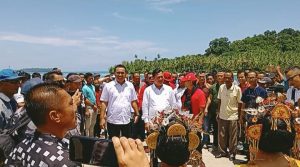 Ratusan Masyarakat Hibala Sambut Kedatangan Paslon Urut 1 “SOKHI-YUSUF”