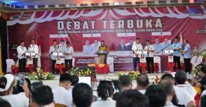 KPU Nisel Berhasil Gelar Debat Terbuka Pertama Calon Bupati dan Wakil Bupati