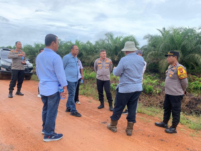Sukseskan Program Ketahanan Pangan, Dir Intelkam Polda Kalbar Tinjau Lahan Tanam Jagung Di Muara Pawan
