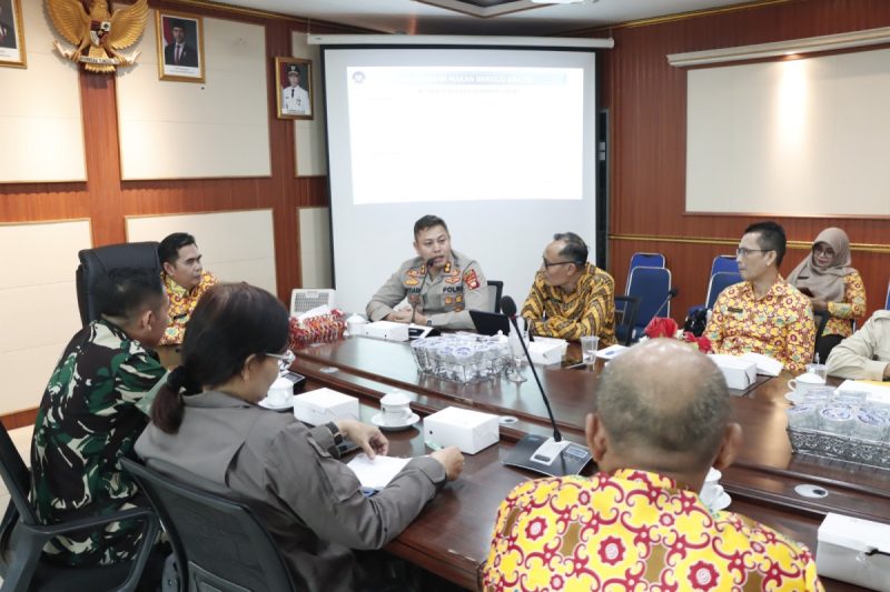 Hadiri Rapat Koordinasi Pelaksanaan Program Makan Bergizi Gratis, Kapolres Ketapang: Kami Mendukung Penuh Program Ini