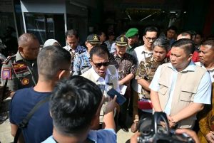 Tapteng Siap Menyambut Hari Raya Idul Fitri Bupati Masinton Lakukan Sidak ke Pasar