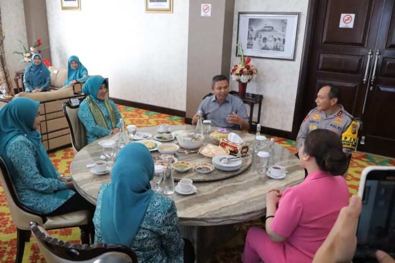Dihadiri Ketua Umum TP-PKK, Ketua TP-PKK Rohil Hadiri Serangkaian Kegiatan di Kabupaten Siak