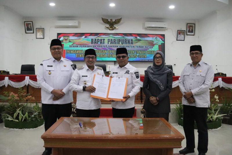 Delapan Fraksi Setujui Ranperda RPJMD 2025-2029 Menjadi Perda