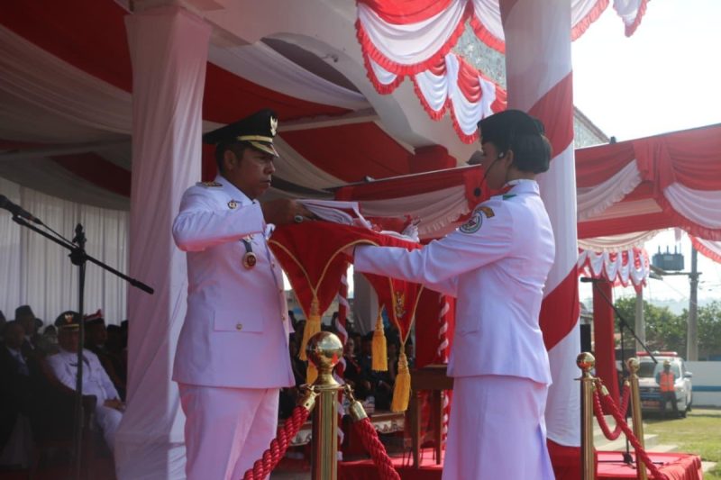 Upacara HUT ke-80 Kemerdekaan RI di Kabupaten Tapanuli Utara Meriah