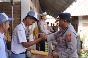 Polres Nisel Gelar Program “Police Goes to School”. Guna Mengedukasi Pelajar Sadar Hukum & Aturan Berlalu Lintas