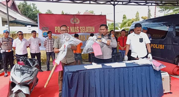 Tragis..!!! Korban Tewas Dipukul Dengan Ganju Pacul Tanah