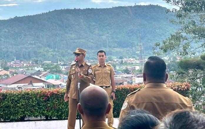 Bupati Taput  Pimpin Apel Gabungan Perintahkan seluruh Panitia Persiapkan Seluruh Ragkaian HUT Taput dengan Matang