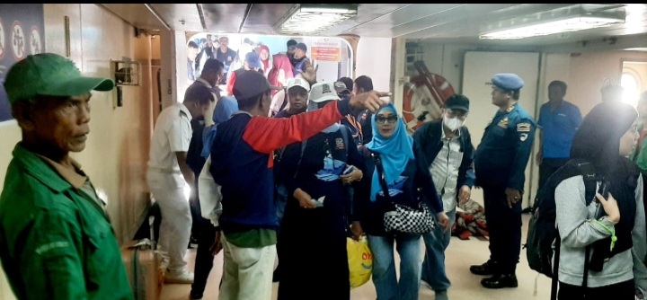 Carter KM Nggapulu, 2.000 Alumni SMANSA Makassar Berlayar ke Semarang untuk Meriahkan Temu Nasional IV di Yogyakarta