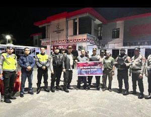 Polres Maros Gelar Patroli Skala Besar Bersama TNI dan Masyarakat Jaga Kondusifitas Wilayah Kabupaten Maros