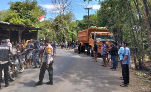 Sat Lantas Polres Maros Amankan Sopir Truk Tewaskan Dua Orang Warga Tanralili Kab.Maros